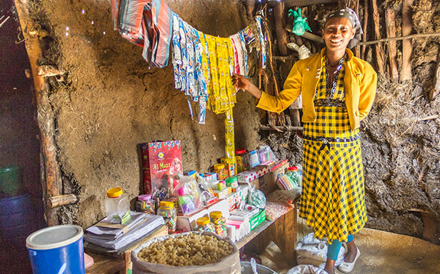 Kabenu Bekel ist dank des Frauenprogramms von Menschen für Menschen heute eine erfolgreiche Shop-Besitzerin. (Foto)